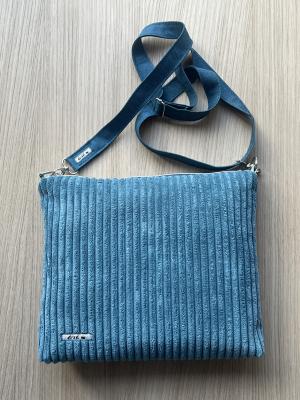 "Flickenwerk IV mit Tasche" - MINT
